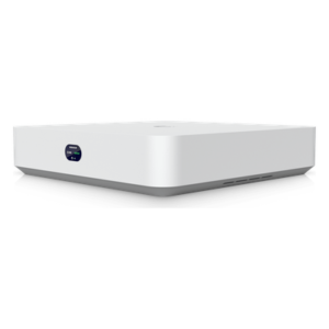NVR Compacto IP / 6 Canales 4K / Switch PoE 6 Puertos GbE 40W / HDD 3.5" 24TB / HDMI Viewport / 220 x 220 x 47 mm (8.7 x 8.7 x 1.9 in)