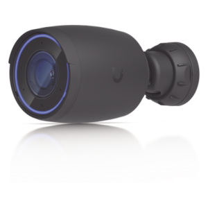 Cámara IP / 4K 8 Megapixel / Zoom Óptico 3X / IR 25 m (82 ft) a 40 m (131 ft) con Vision Enhancer / Audio Bidireccional / IP65 IK04 / Reconocimiento Facial y Placas