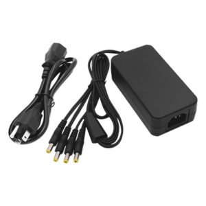 Fuente de Poder / 4 Salidas Jack Macho / 12 Vcc / 5 A / 60 W / 100-240 V~ / 4.6 x 2.4 x 1.3 pulg