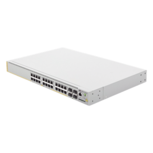 Switch PoE+ Administrable Capa 3 / 24 Puertos Gigabit + 4 SFP / 370 W PoE+ / 56 Gbps / 41.7 Mpps